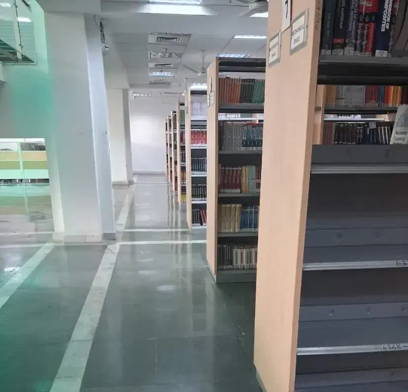 I.K. Gujral Punjab Technical University Jalandhar Academic Building photo 6